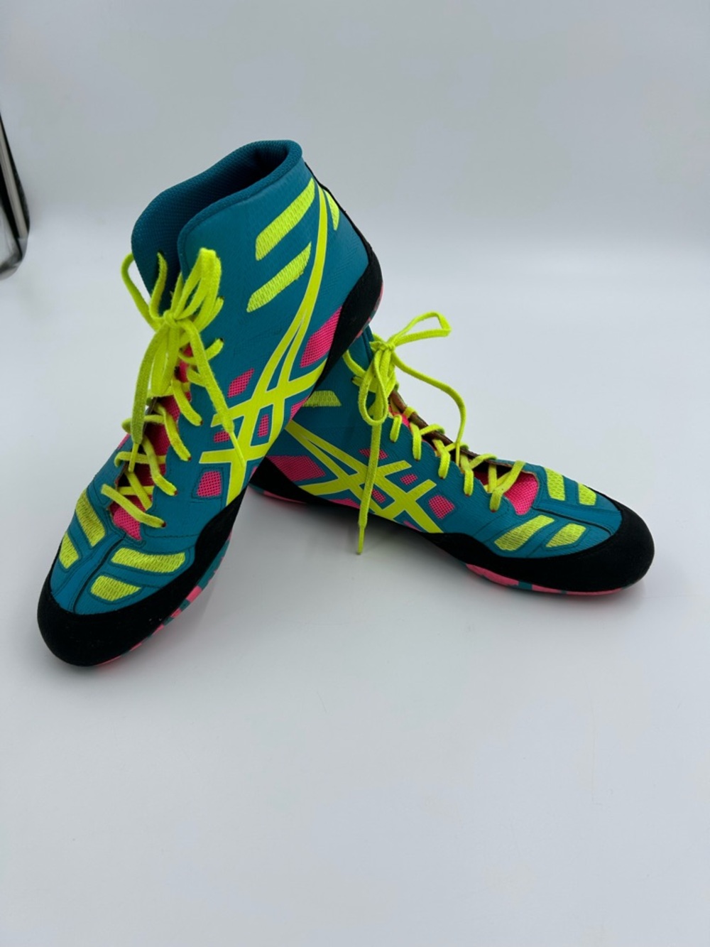 Asics JB Elite Wrestling J3A1Y Shoes Teal Neon Yellow Pink Accents 11 Preowned